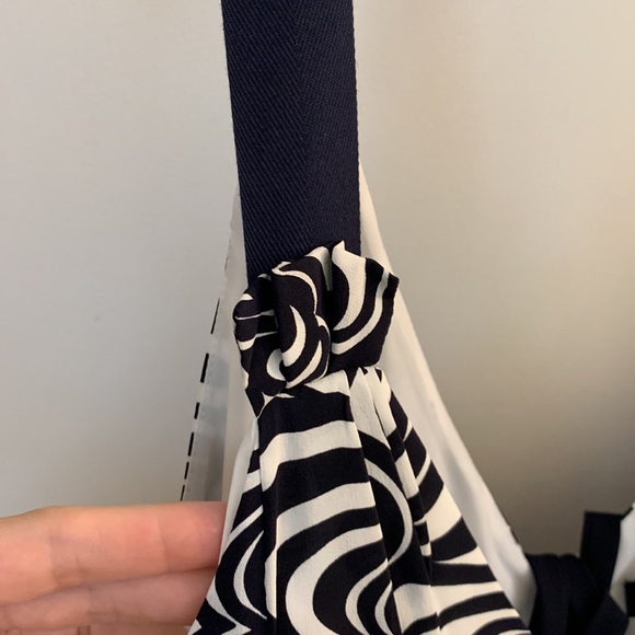 Nanette Lenore size 6 navy & white dress - Picture 6 of 9